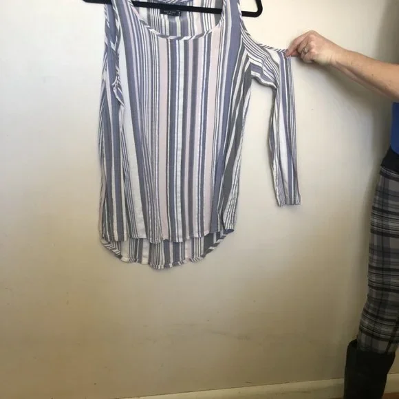 tops - Picture 8 of 16